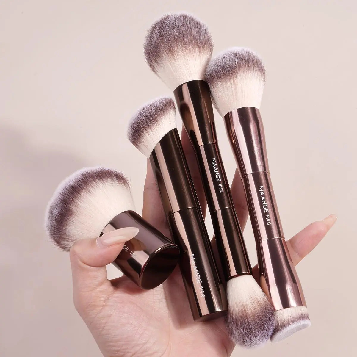 Maange Makeup Brush with Storage Bag